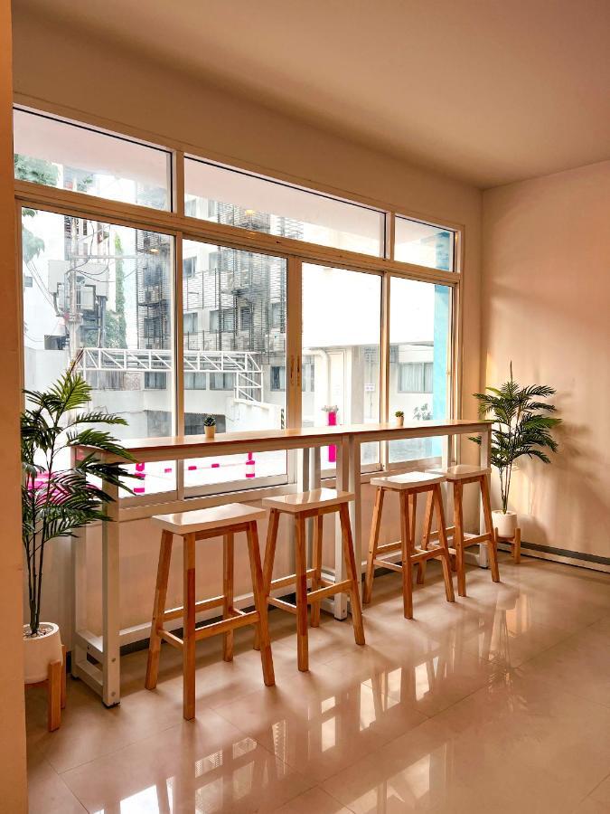 Baobab Hotell Patong Exteriör bild