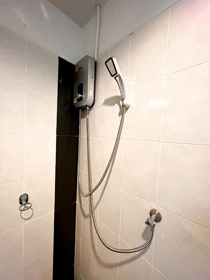 Baobab Hotell Patong Exteriör bild