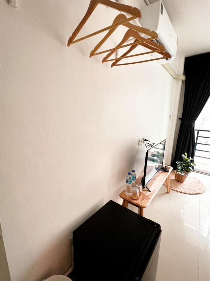 Baobab Hotell Patong Exteriör bild