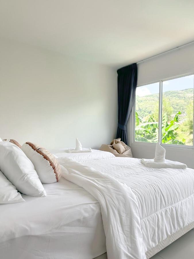 Baobab Hotell Patong Exteriör bild